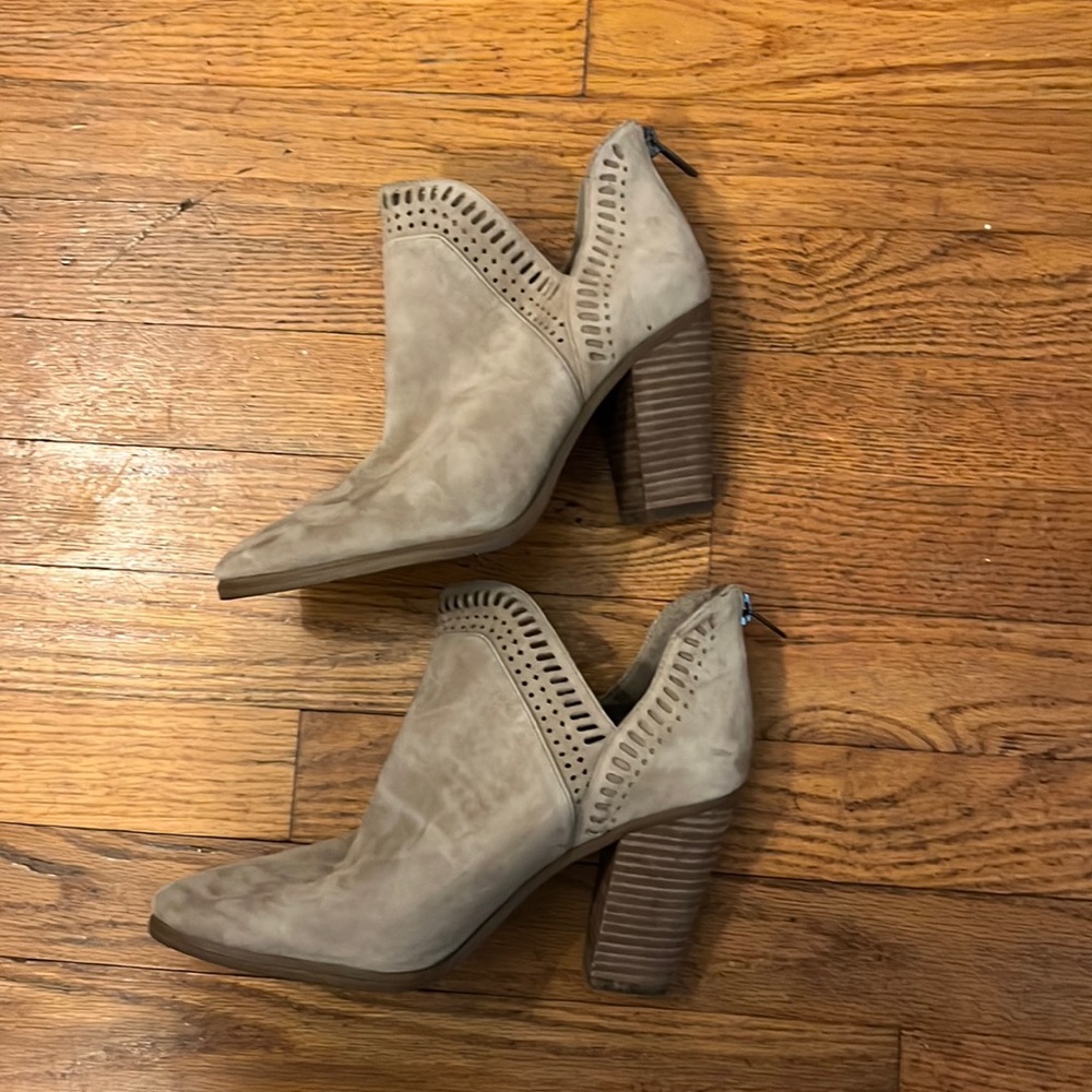 Vince Camuto heels